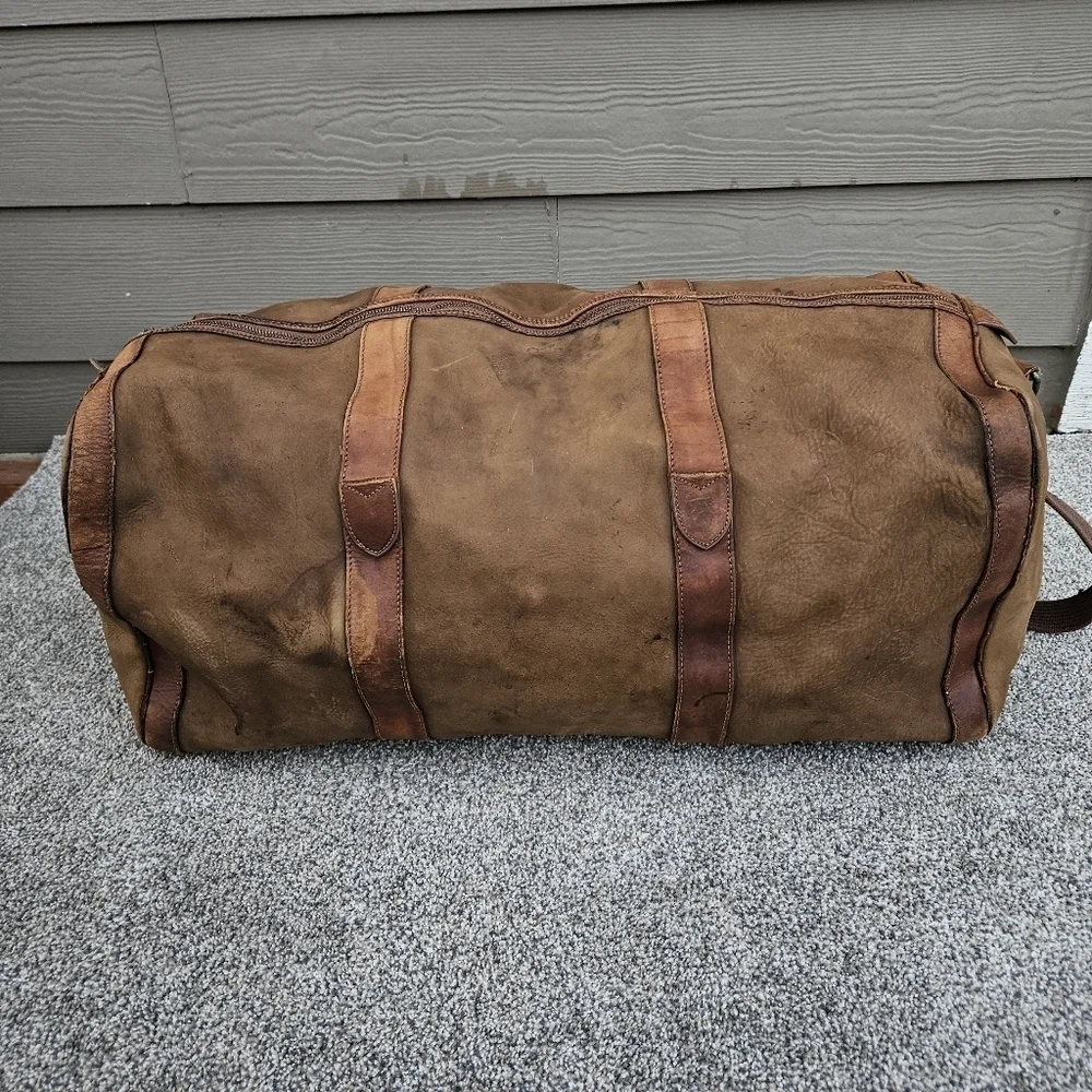 Vintage J CREW Oarsman Rugged Leather Weekender Bag Large Travel Duffle Worn